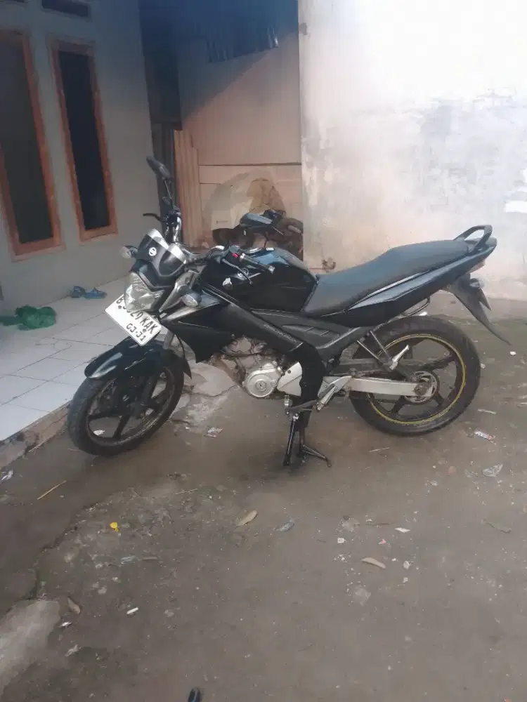 Vixion old tahun 2011