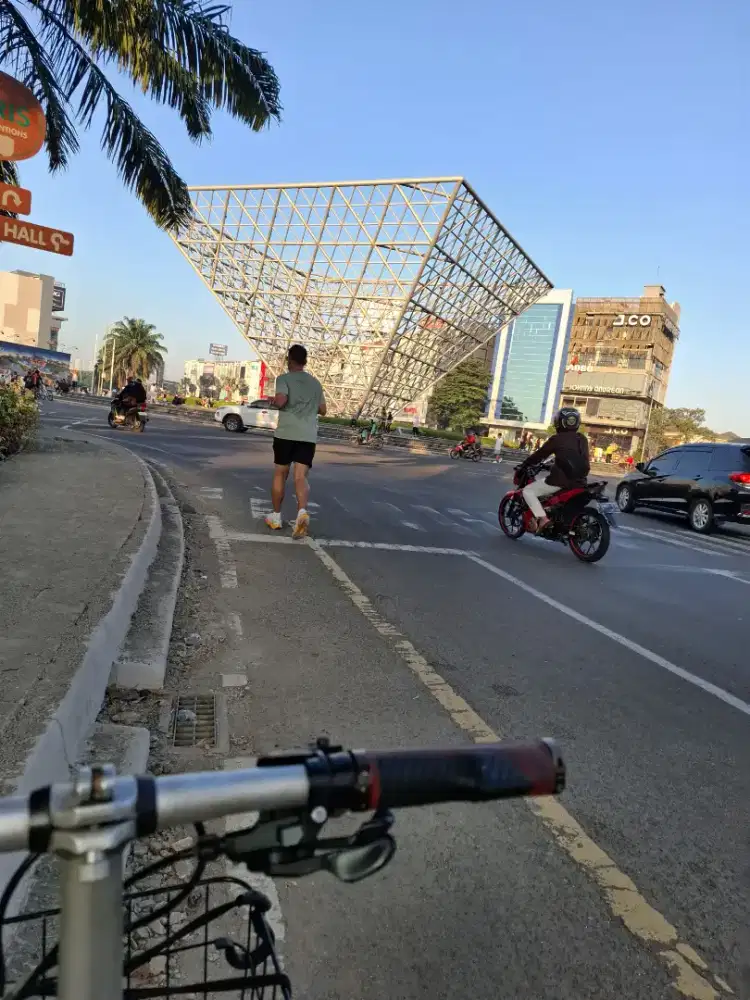 dibutuhkan asisten rumah tangga / art / prt