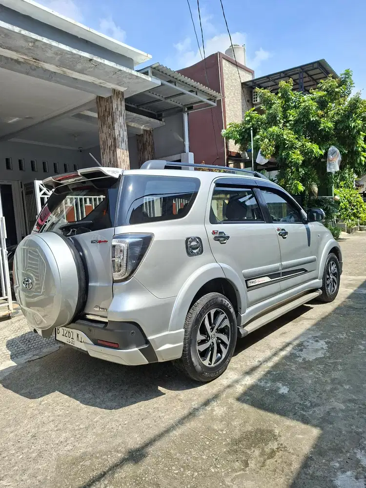 Toyota Rush 2015 Bensin