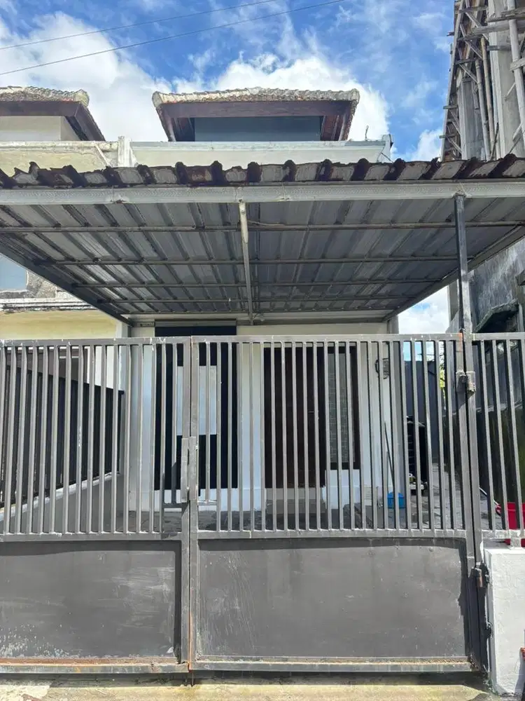 Rumah 2 lantai di kampial