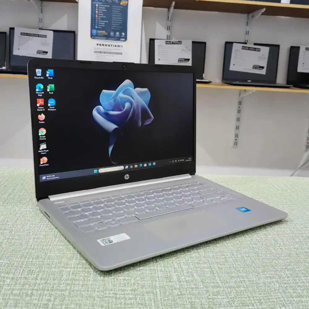 Laptop Second HP 14s DQ3109TU Celeron N4500 (8GB/SSD 256GB)