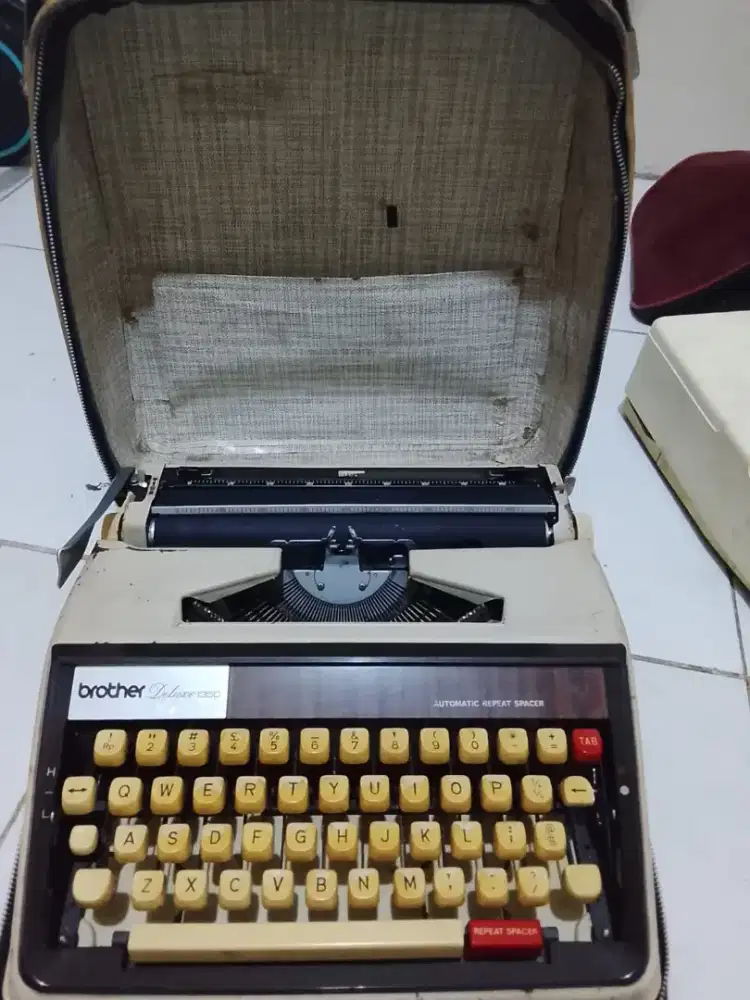 For sale MESIN TIK KUNO tahun 1970'an