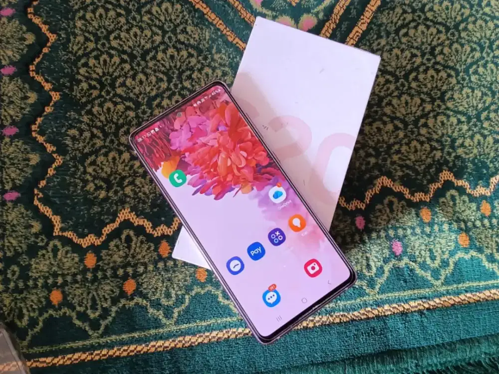 Samsung s 20 fe 8/128 cloud lavender