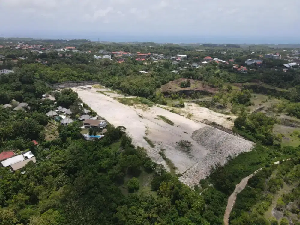 Tanah kavling siap jual jl 10 meter itr kuning lokasi di Pecatu Bali