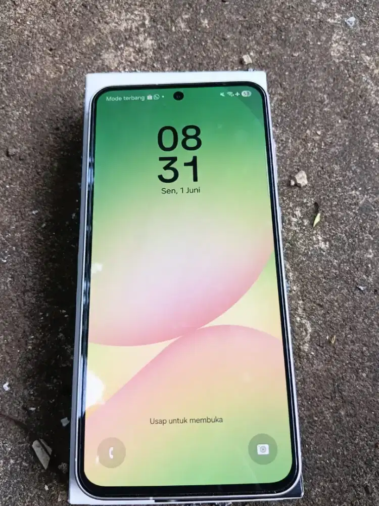 Samsung A56 5G 8/256 garansi on