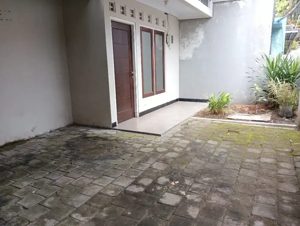 Rumah Jalan Damai Jakal KM 8
