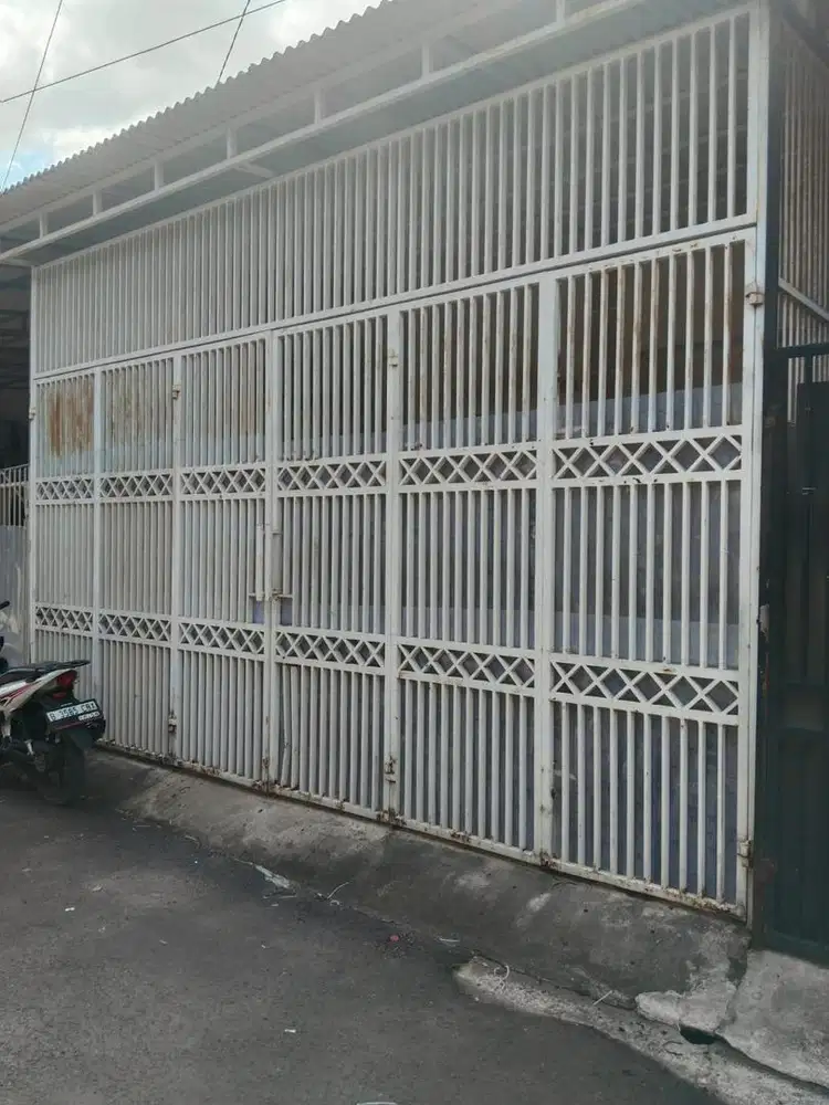 Disewakan Rumah Cluster AGS Baru Semanan Kalideres