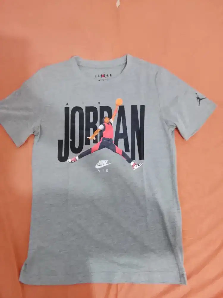 Kaos ORIGINAL Jordan Nike Size L 12-13th Abu