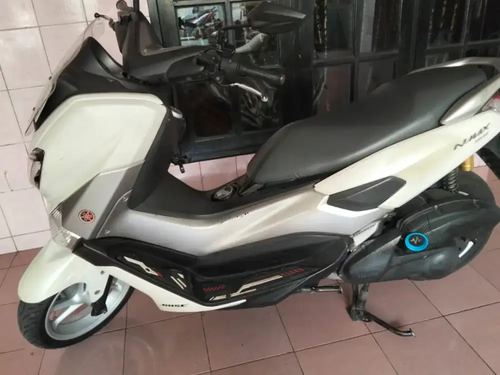 Nmax 2018 putih