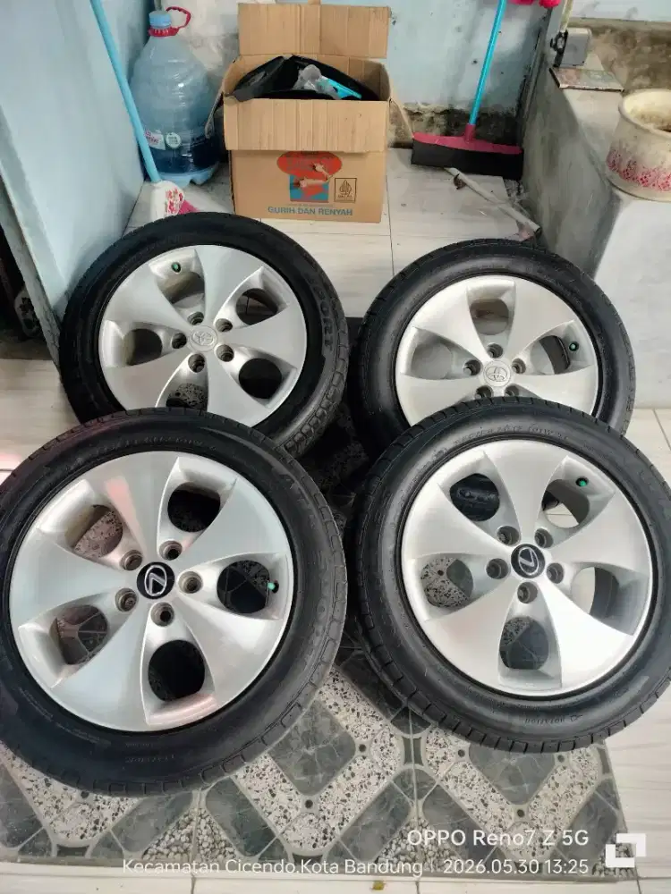 Velg ban bekas alpard