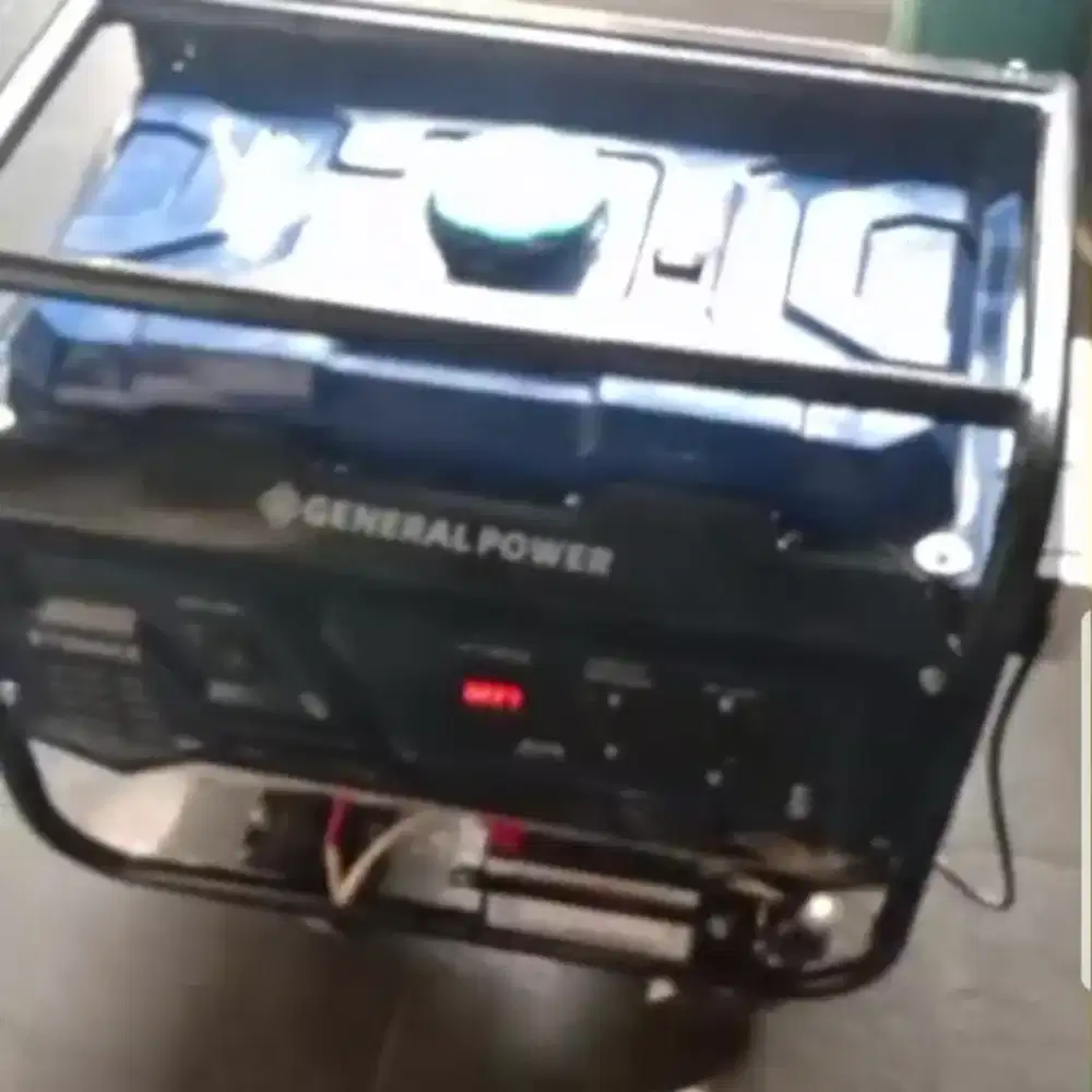 JUAL genset baru dipake 1 kali dari beli