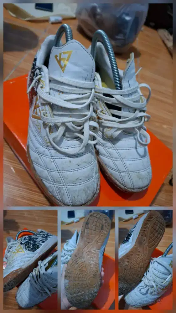 Di jual Sepatu Futsal anak Second masih bagus