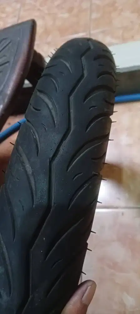 Ban tubeless IRC enviro 70/90 ring 14