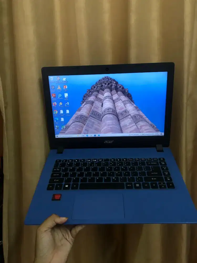 LAPTOP ACER ASPIRE PELAJAR RAM 8/SSD 128 LIKE NEW DUAL VGA