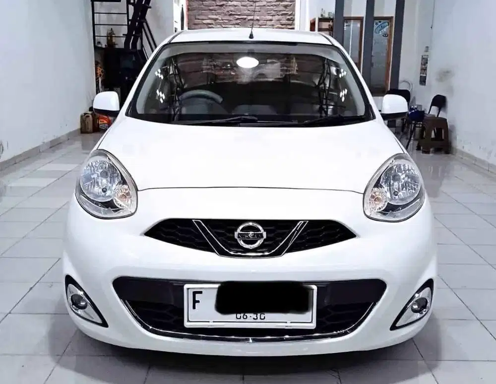 Nissan March XS 1.2 AT