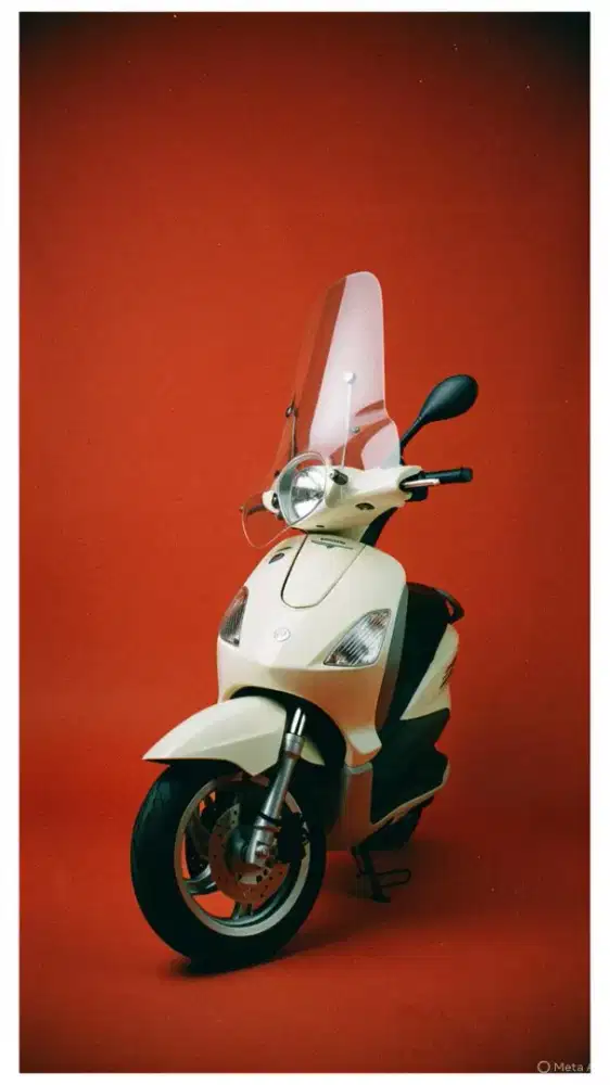 Rare item . Piaggio fly 125 cc matic ,lengkap,faktur no pr