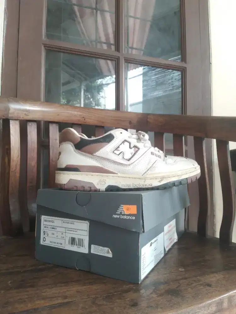 New Balance 550