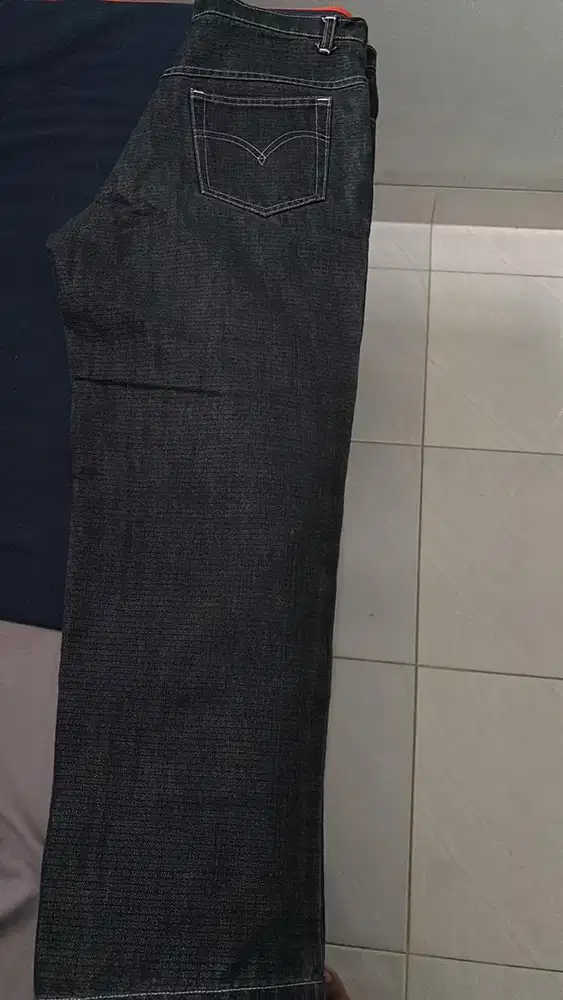 Celana Jeans Topman Regular Fit – Size 34