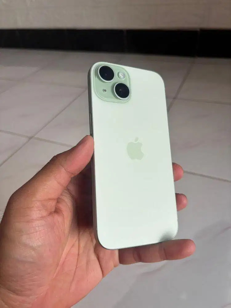 Iphone 15 green 128GB dual sim fisik