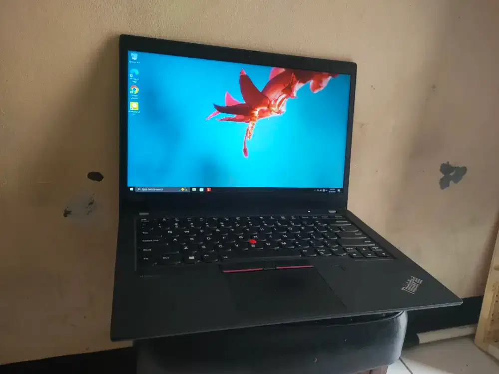 Bu lenovo thinkpad T14 gen 2 ryzen 7 pro 5850u, ram 16gb, ssd 256gb