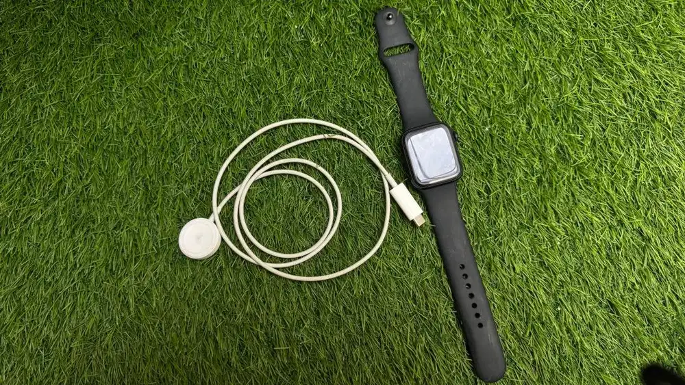 Apple iWatch SE Gen 2 44mm BH 100%