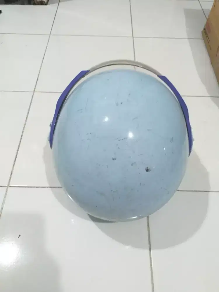 Jual helm biru untuk cewek