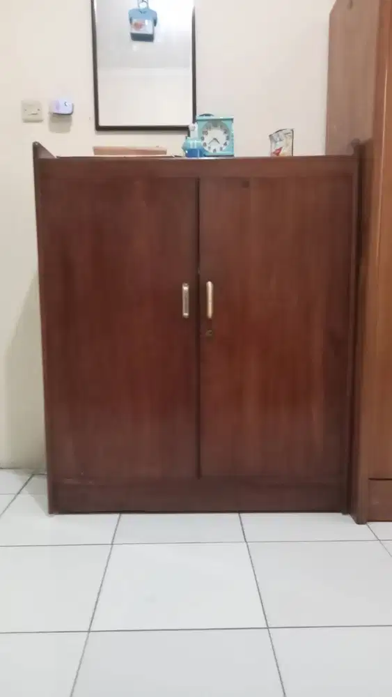 Jual Cepat Lemari Jati Kecil