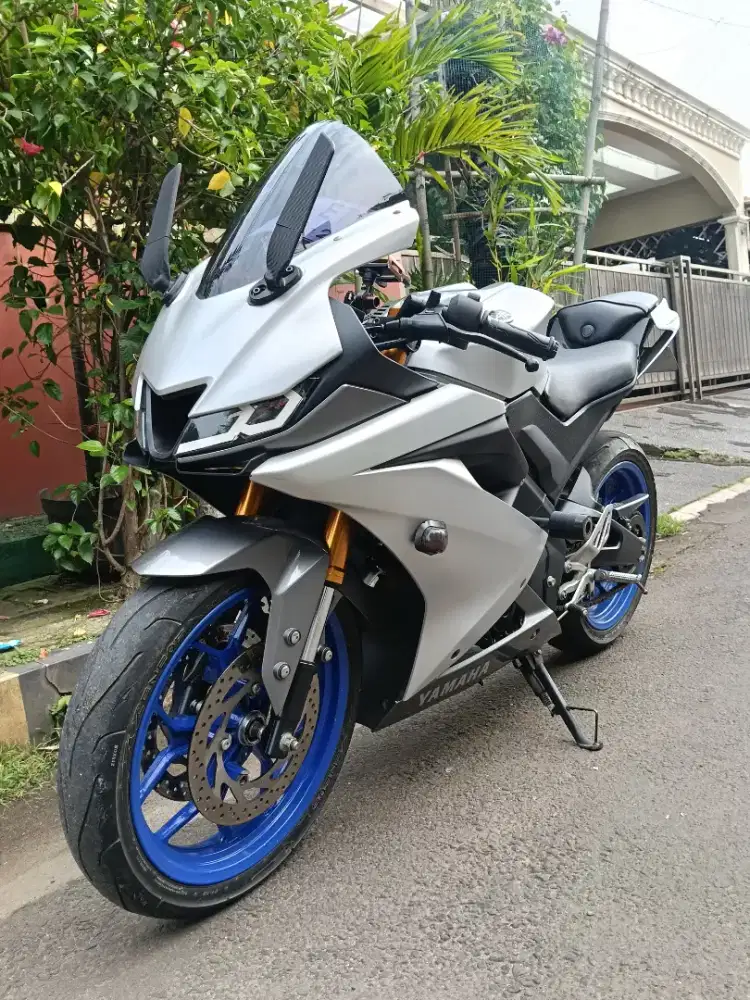 Yamaha R15 v3 km low joss