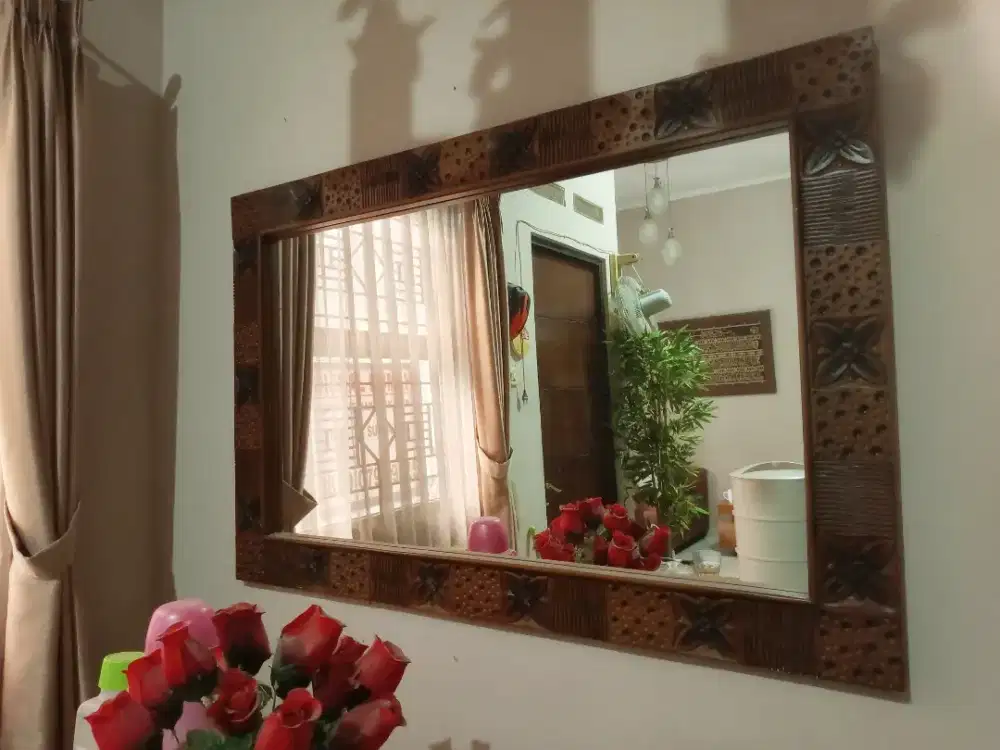 Dijual cermin frame kayu jati motif