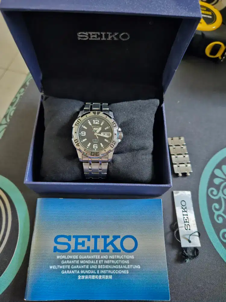 Seiko 5 Automatic Sport not Casio G shock G-Shock