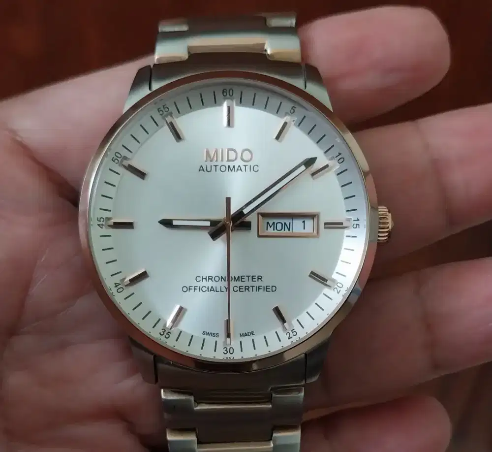 Mido Comander II
