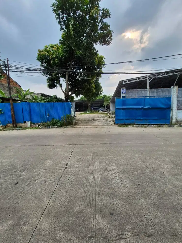 Dijual tempat usaha bengkel service dan body repair mobil segala merk