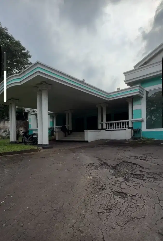 Dijual rumah di Kemang Jakarta Selatan