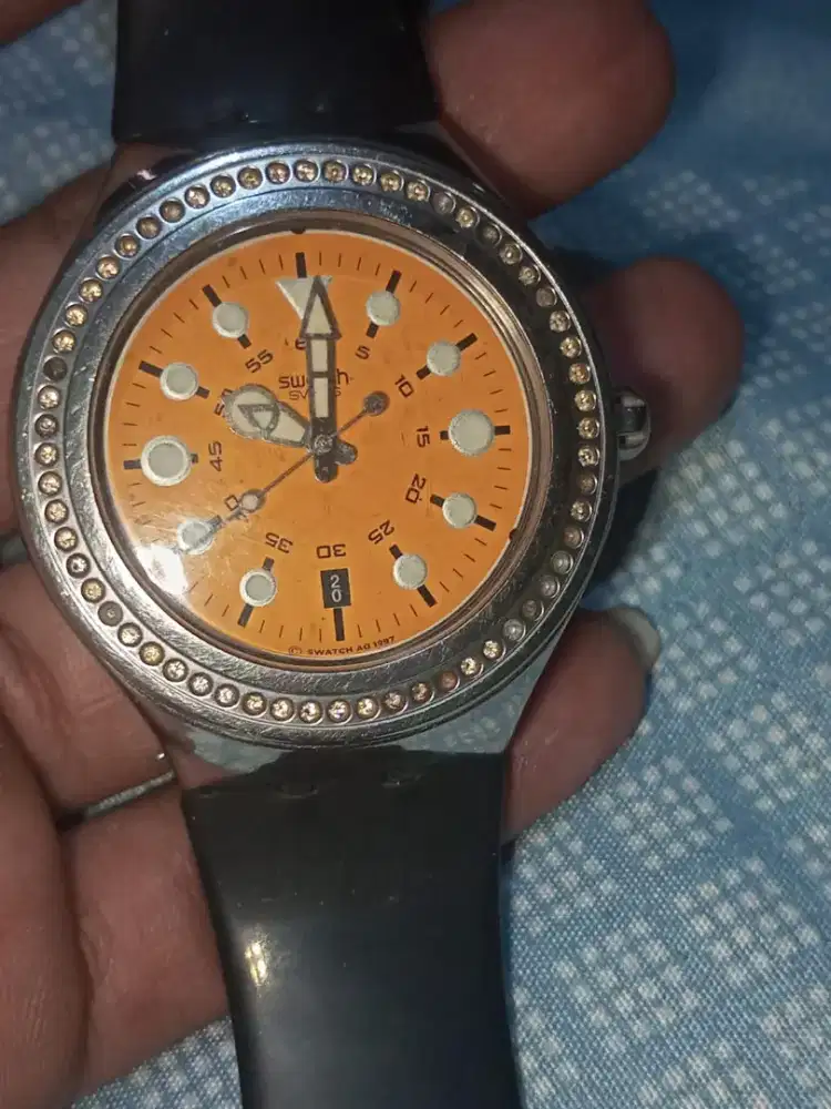 SWATCH IRONY 1997 VINTANGE glow in the dark