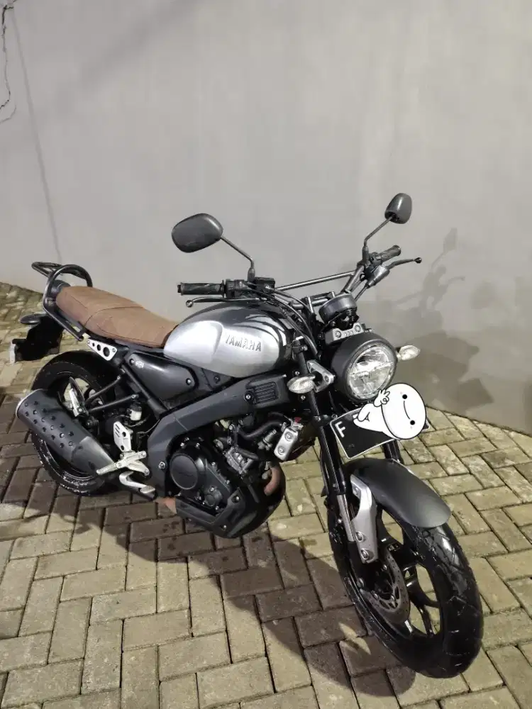 Yamaha XSR 155 Silver Matte Terawat Siap Pakai