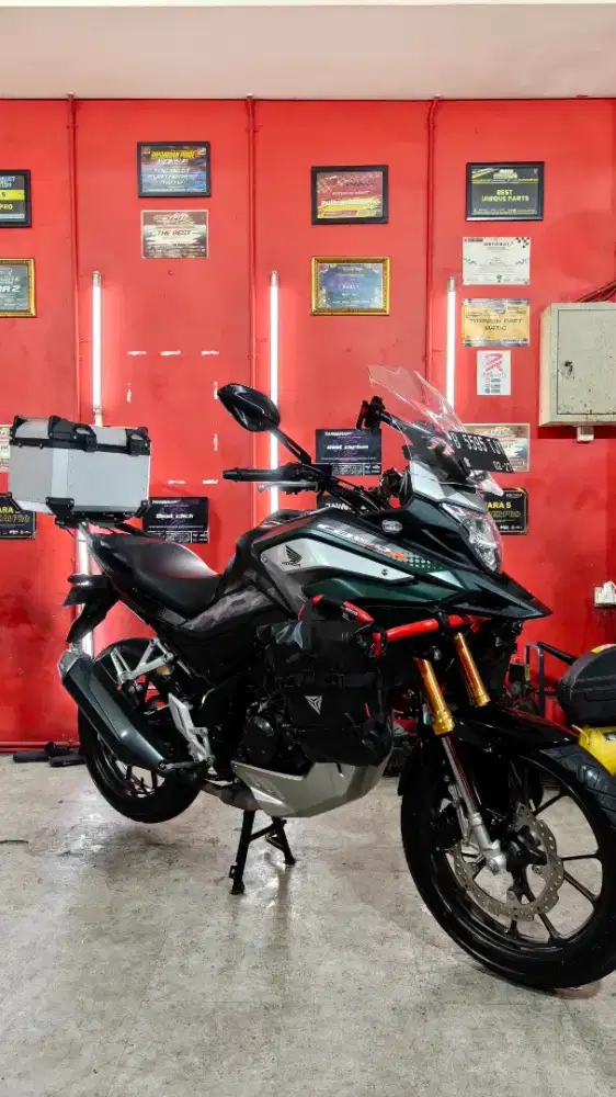 Honda CB 150X Low KM Modif Touring