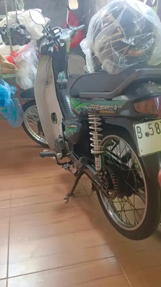 Honda astrea grand 95