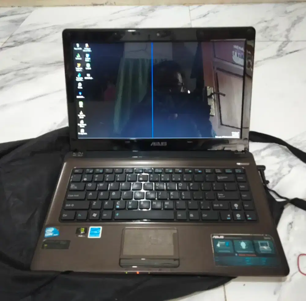 Laptop ASUS K42JC, WIDOWS 7, Core i5, Harddisk 320-500 GG B, Layar 14