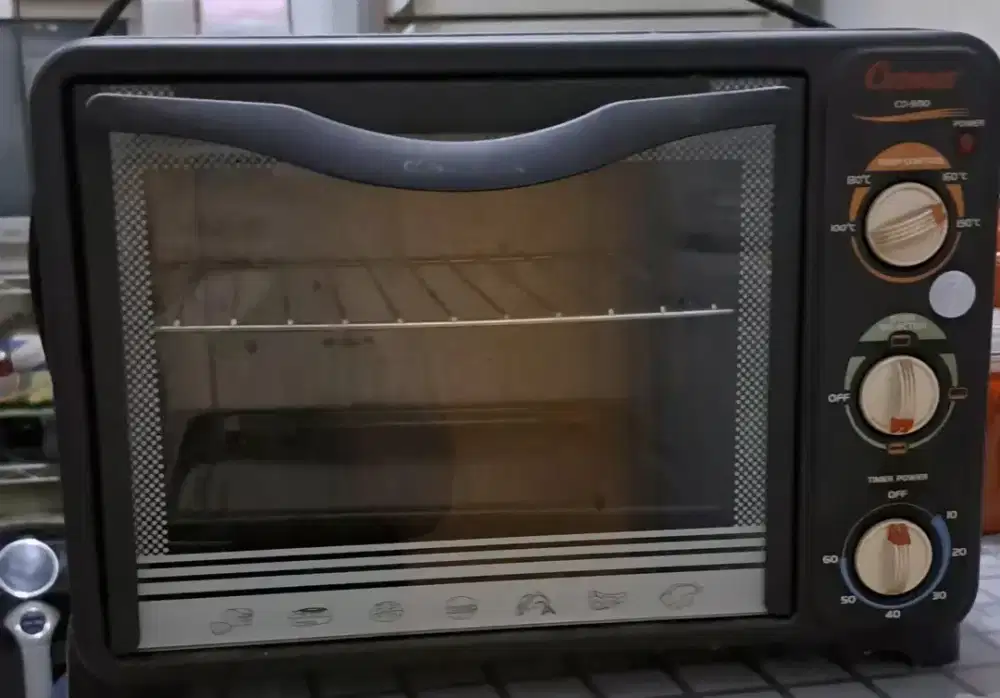 Oven listrik cosmos