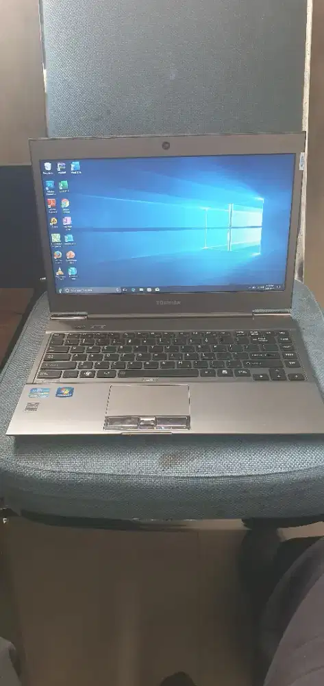 Laptop Spek Tinggih Toshiba Z830 Core i7 Gen2 Siap pakai Backlid