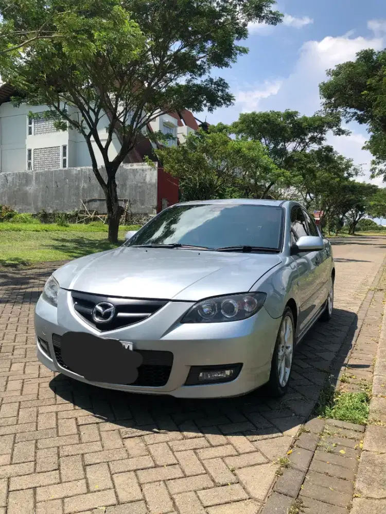Di Jual mazda 3 AT