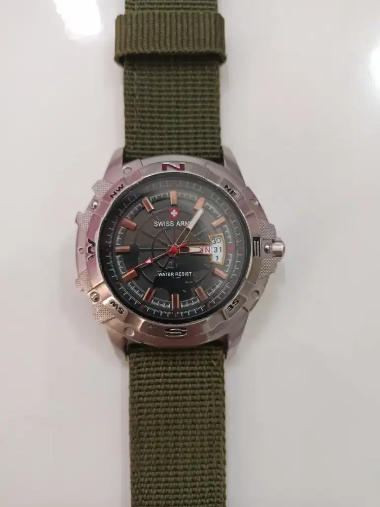 Dijual Jam Swiss Army