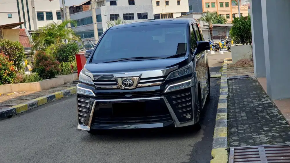 Toyota vellfire g atpm 2023 hitam pajak panjang
