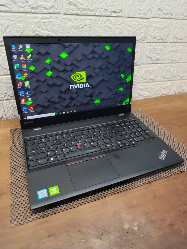 Lenovo Thinkpad T570 Core i7 Gen-7 (8/512gb) VGA Nvidia Spek Design