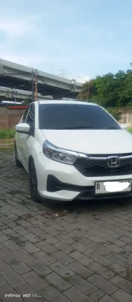 Dijual Honda Brio Satya 1.2 E CVT 2023 Putih – Kondisi Baik