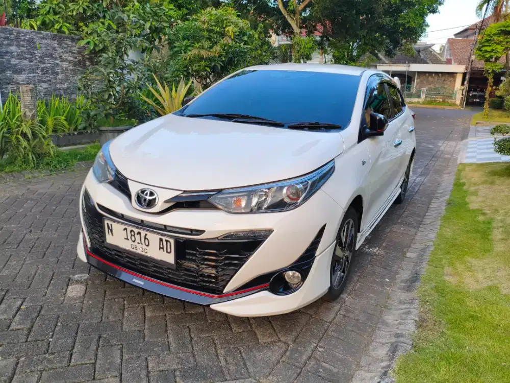ANTIK km 17rb Yaris S TRD matic 2020 simpanan istimewa di malang