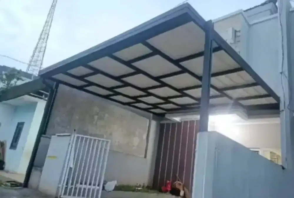 Kanopi baja ringan