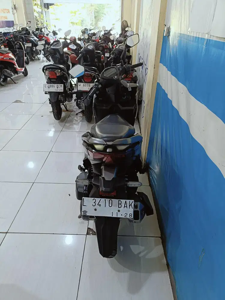 VARIO ESP CBS ISS EXCLSV FI ECO 125 2023 BISA KREDIT KM LOW
