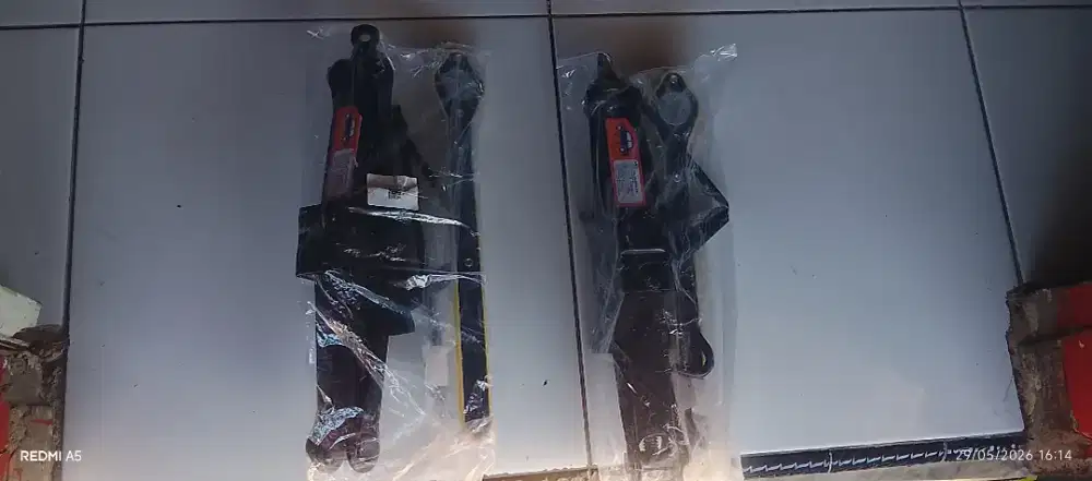 Dongkrak mobil kereta 15 ton baru