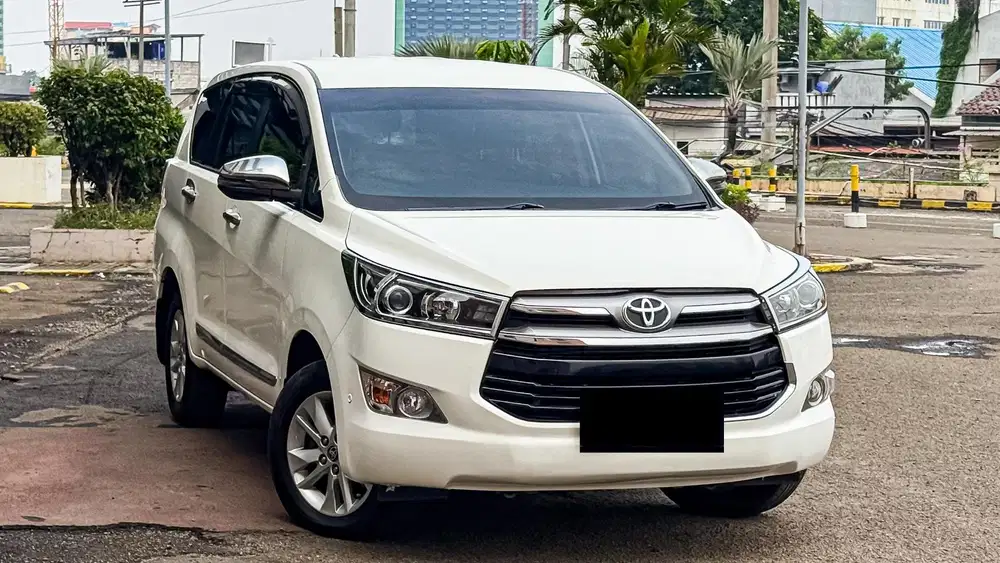 {Km low 57rb }Toyota Kijang Innova reborn 2.4 AT Diesel 2019 Facelift